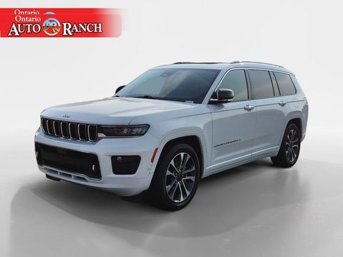 Used 2023 Jeep Grand Cherokee L Overland AWD/4WD image 7