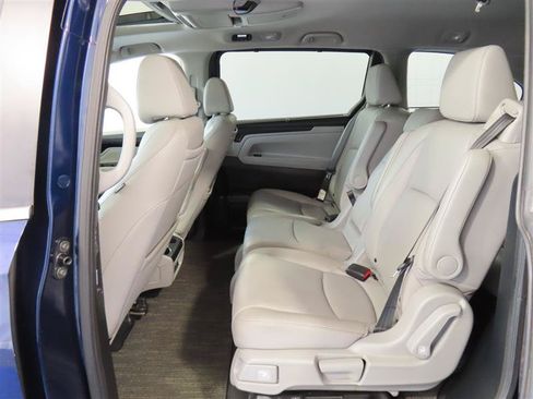 Used 2023 Honda Odyssey Touring image 29