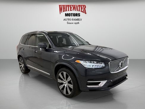 Used 2021 Volvo XC90 T8 Inscription w/ Advanced Package image 5