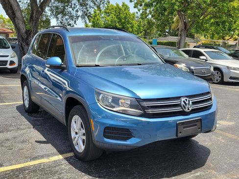 Used 2017 Volkswagen Tiguan S FWD image 3