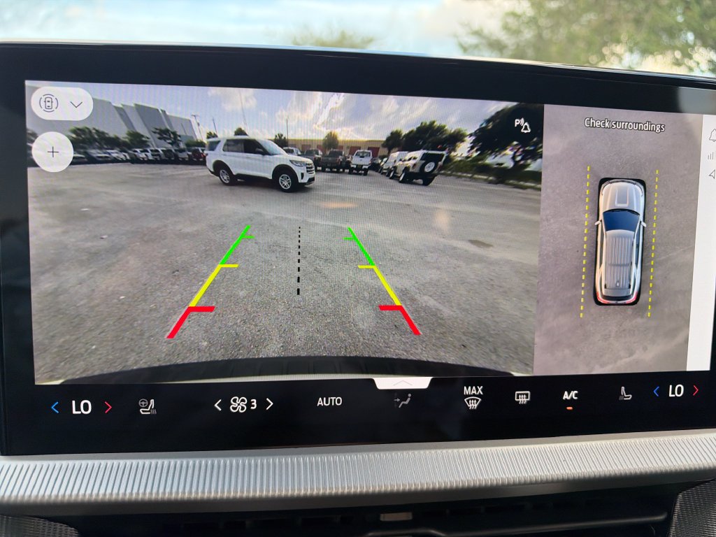 New 2027 Ford Explorer ST-Line RWD image 7