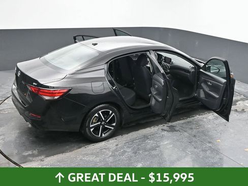 Used 2024 Nissan Sentra SV image 71