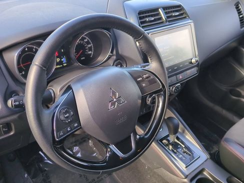 Used 2025 Mitsubishi Outlander Sport SE AWD/4WD image 22