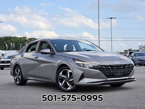 Used 2023 Hyundai Elantra SEL w/ Convenience Package FWD image 19