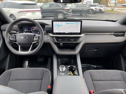 New 2026 Ford Explorer Tremor w/ Tremor Convenience Package image 6