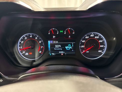 Used 2017 Chevrolet Camaro LT w/ Technology Package RWD image 21