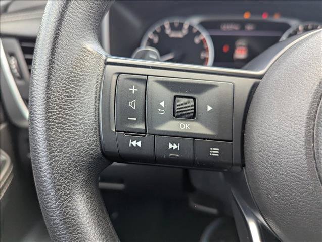 Used 2024 Nissan Rogue SV AWD/4WD image 13