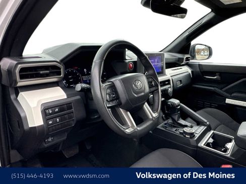 Used 2024 Toyota Tacoma TRD Off-Road image 2