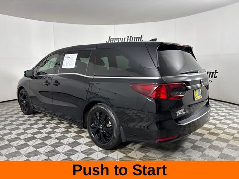 Used 2023 Honda Odyssey Sport image 8