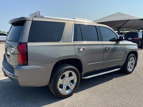Used 2019 Chevrolet Tahoe Premier AWD/4WD image 6