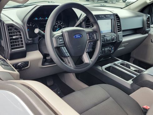 Used 2019 Ford F150 XL w/ Equipment Group 101A Mid AWD/4WD image 5