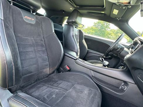 Used 2020 Dodge Challenger R/T RWD image 35