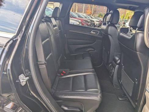 Used 2021 Jeep Grand Cherokee Limited w/ Premium Lighting Group image 32