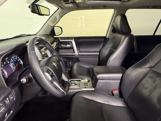 Used 2016 Toyota 4Runner Limited RWD image 31