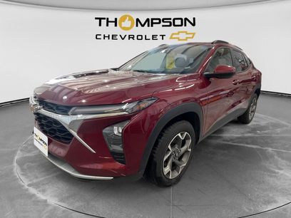 Used 2025 Chevrolet Trax LT