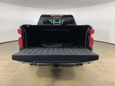 Used 2020 Chevrolet Silverado 1500 LTZ image 12
