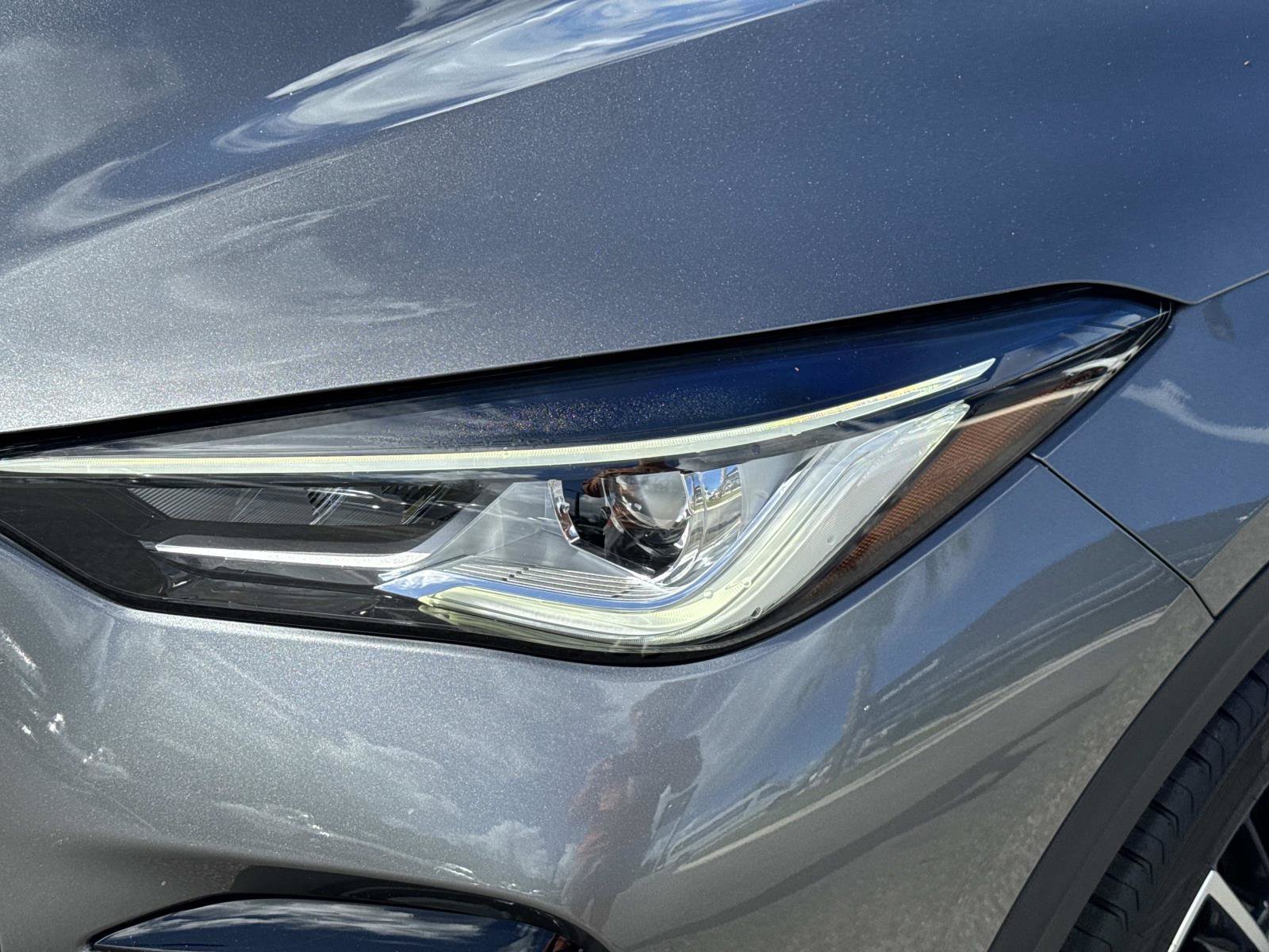 Used 2024 INFINITI QX50 Sport AWD/4WD image 9