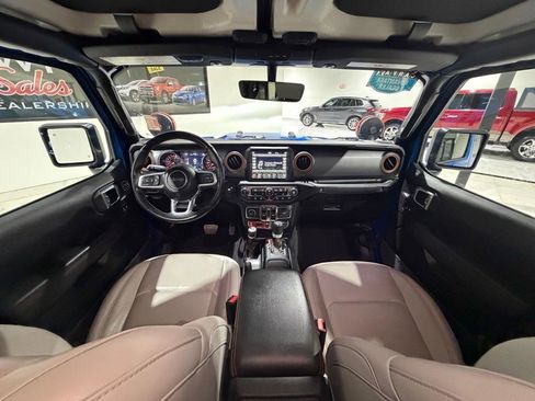 Used 2021 Jeep Gladiator Mojave AWD/4WD image 23