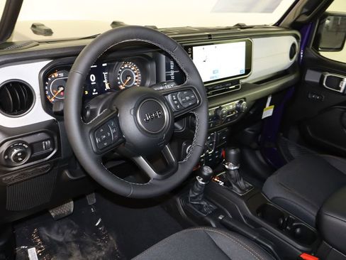 New 2026 Jeep Gladiator Willys image 25