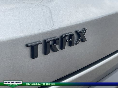 Used 2024 Chevrolet Trax RS image 10