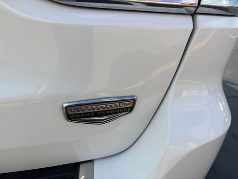Used 2014 Jeep Grand Cherokee Summit AWD/4WD image 14