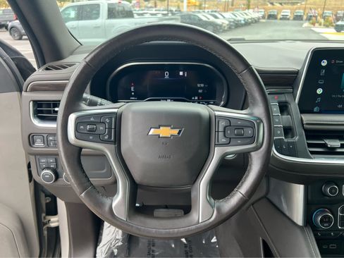 Used 2022 Chevrolet Tahoe LT w/ LT Signature Plus Package AWD/4WD image 34