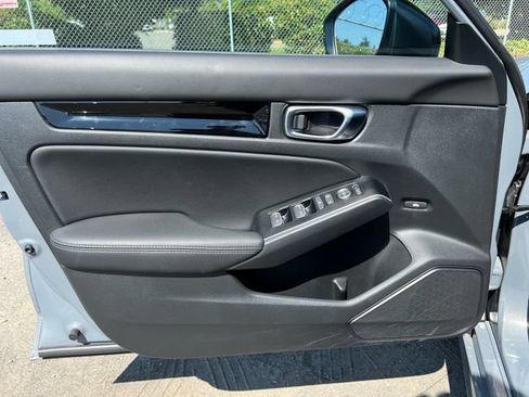 Used 2025 Honda Civic Sport Touring image 16