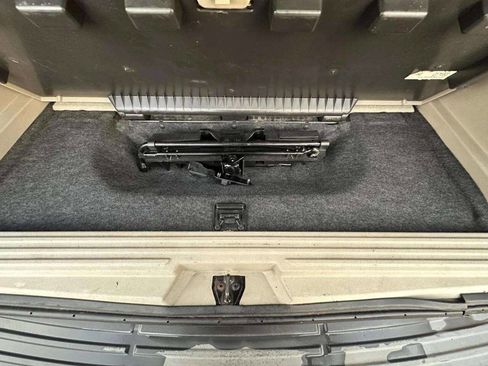 Used 2008 Lincoln Navigator L 4WD image 25