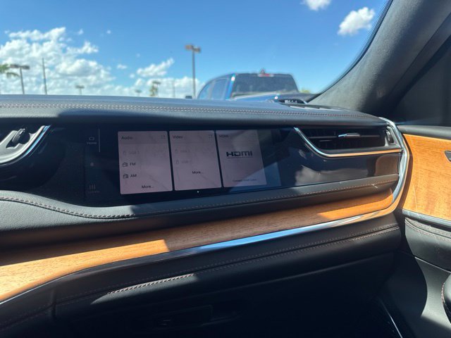 Certified 2023 Jeep Grand Cherokee Summit AWD/4WD image 25