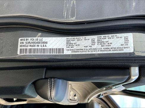 New 2025 Jeep Grand Cherokee L Limited w/ Trailer Tow Package image 8