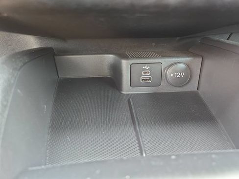 Certified 2024 Ford Escape Active AWD/4WD image 24