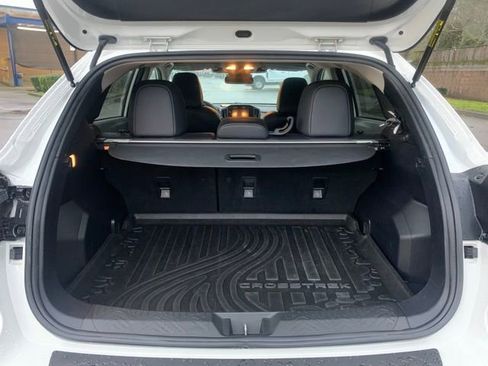 Used 2024 Subaru Crosstrek 2.5i Limited image 5