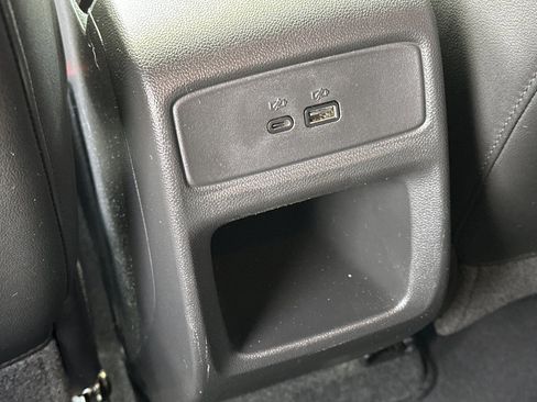 Used 2025 Chevrolet Trax RS w/ Driver Confidence Package image 42