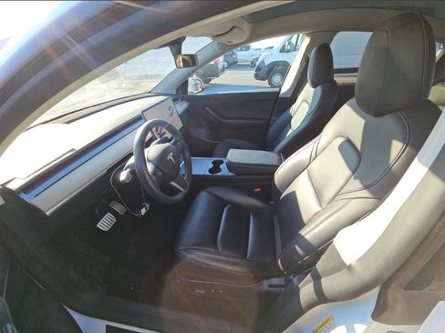 Used 2021 Tesla Model Y Performance AWD/4WD image 7