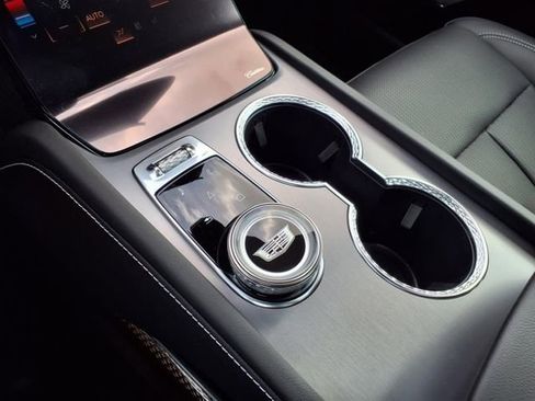 New 2026 Cadillac Vistiq Luxury image 33