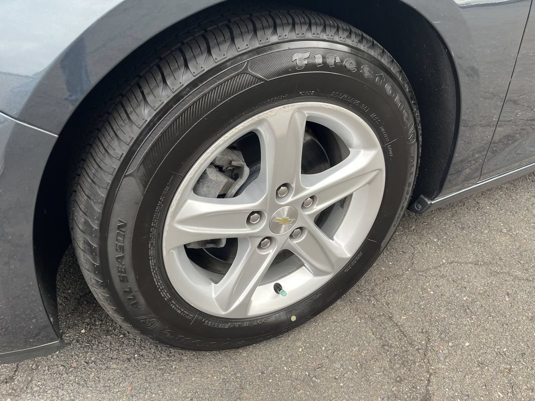 Used 2019 Chevrolet Malibu LS w/ Driver Confidence Package II FWD image 25
