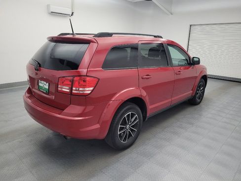 Used 2018 Dodge Journey SE w/ Blacktop Package FWD image 10