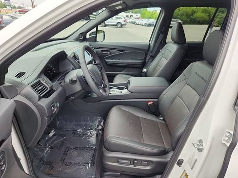 Certified 2026 Honda Ridgeline Black Edition image 14