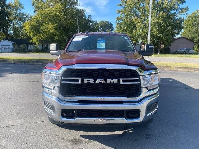 Used 2024 RAM 3500 Tradesman w/ Chrome Appearance Group AWD/4WD image 2