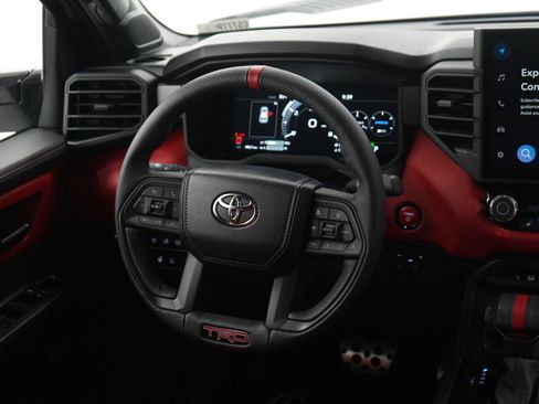 Used 2026 Toyota Sequoia Platinum AWD/4WD image 15