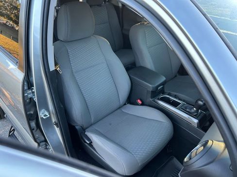 Used 2022 Toyota Tacoma SR5 image 15