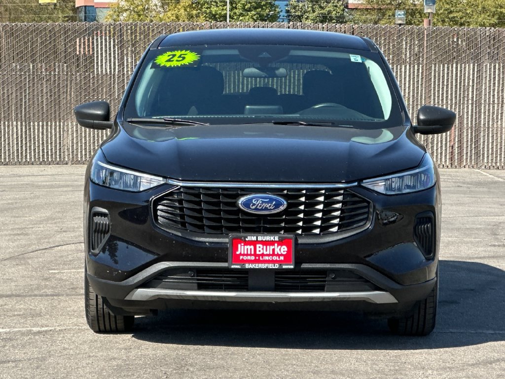 Certified 2025 Ford Escape Active FWD image 8