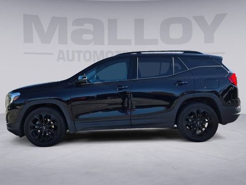Used 2020 GMC Terrain SLT w/ Preferred Package AWD/4WD image 2