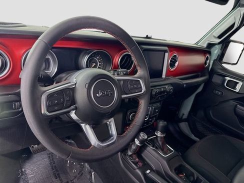 Used 2023 Jeep Wrangler Rubicon image 9