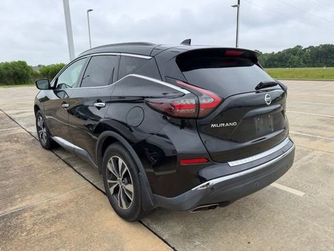 Used 2022 Nissan Murano SV FWD image 2