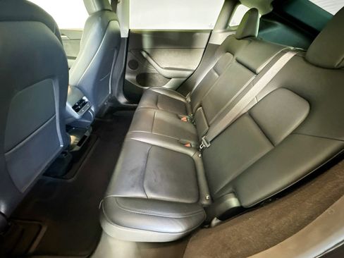 Used 2024 Tesla Model Y Long Range image 20