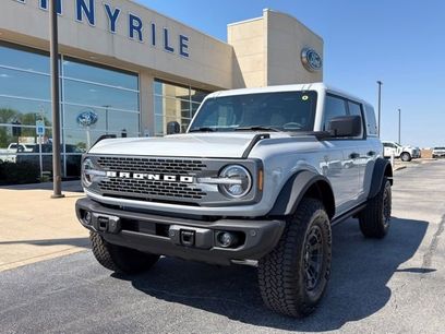 New 2026 Ford Bronco Badlands
