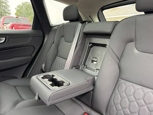 Used 2026 Volvo XC60 B5 Core w/ Climate Package AWD/4WD image 41