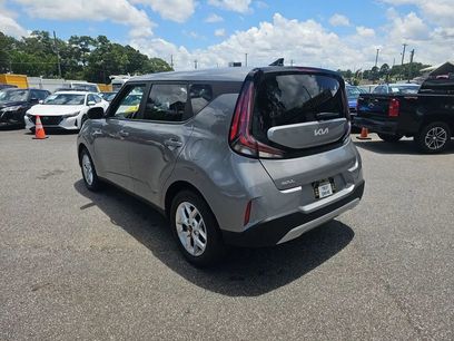 Used 2025 Kia Soul LX w/ LX Technology Package