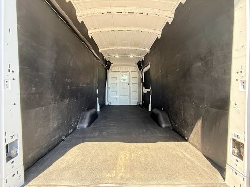 Used 2024 Ford Transit 250 148 High Roof Extended w/ Load Area Protection Package RWD image 9